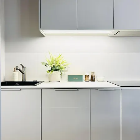 Wawel Z Balkonu - Apartament Premium Z Balkonem I Widokiem Na Wawel, Bezplatny Podziemny Parking Appartement *